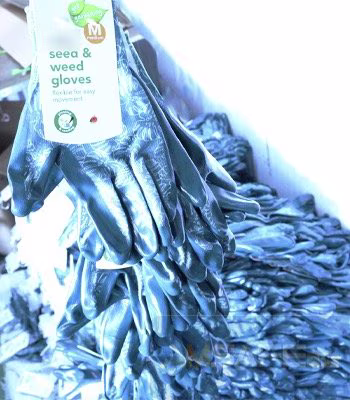Barra colgadora para la presentación de guantes